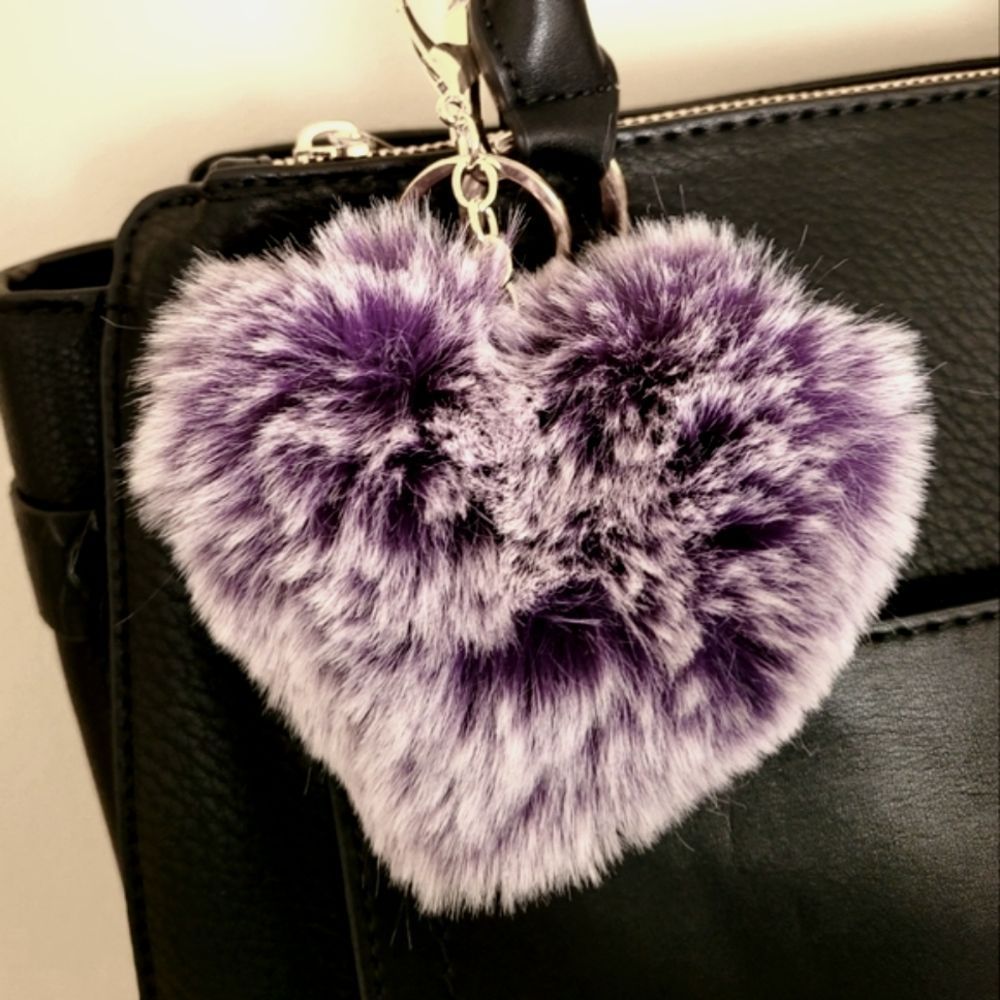 ⭐️3/$25⭐️🆕️ 💜Plush Heart Keychain💜 